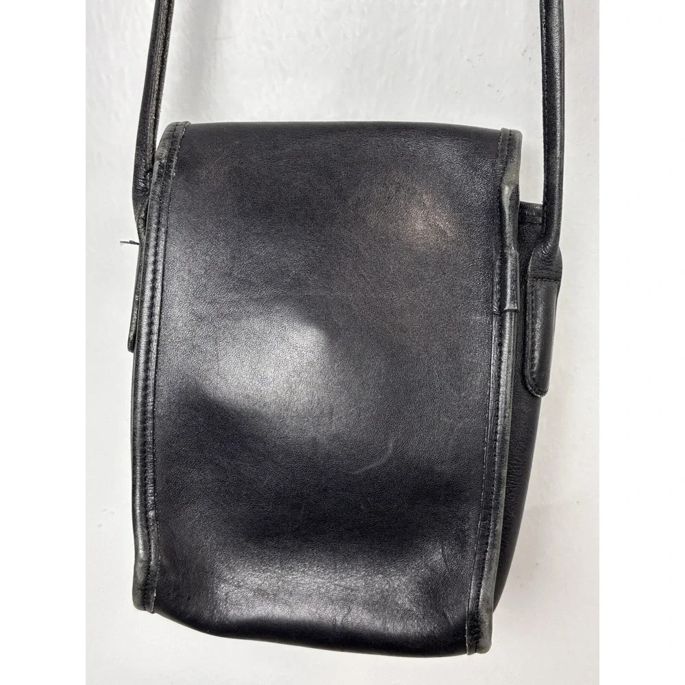 Vintage Coach Scooter Bag Glovetanned Leather  Crossbody 9893 Black Distressed